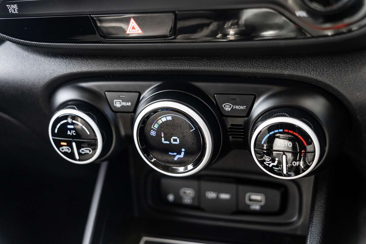 2023 Hyundai Venue Elite QX.V5