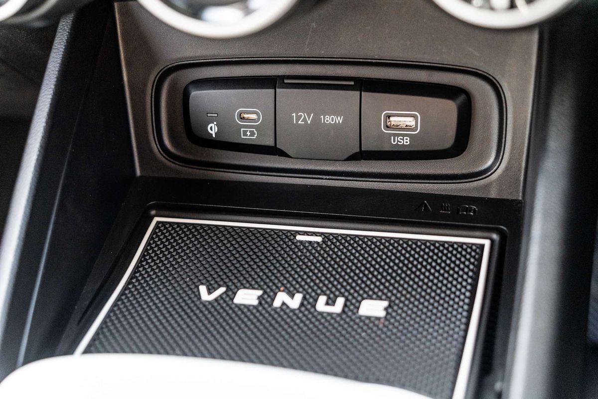 2023 Hyundai Venue Elite QX.V5