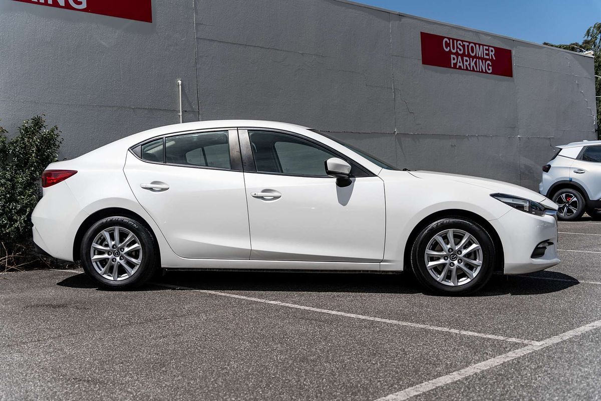 2018 Mazda 3 Neo Sport BN Series