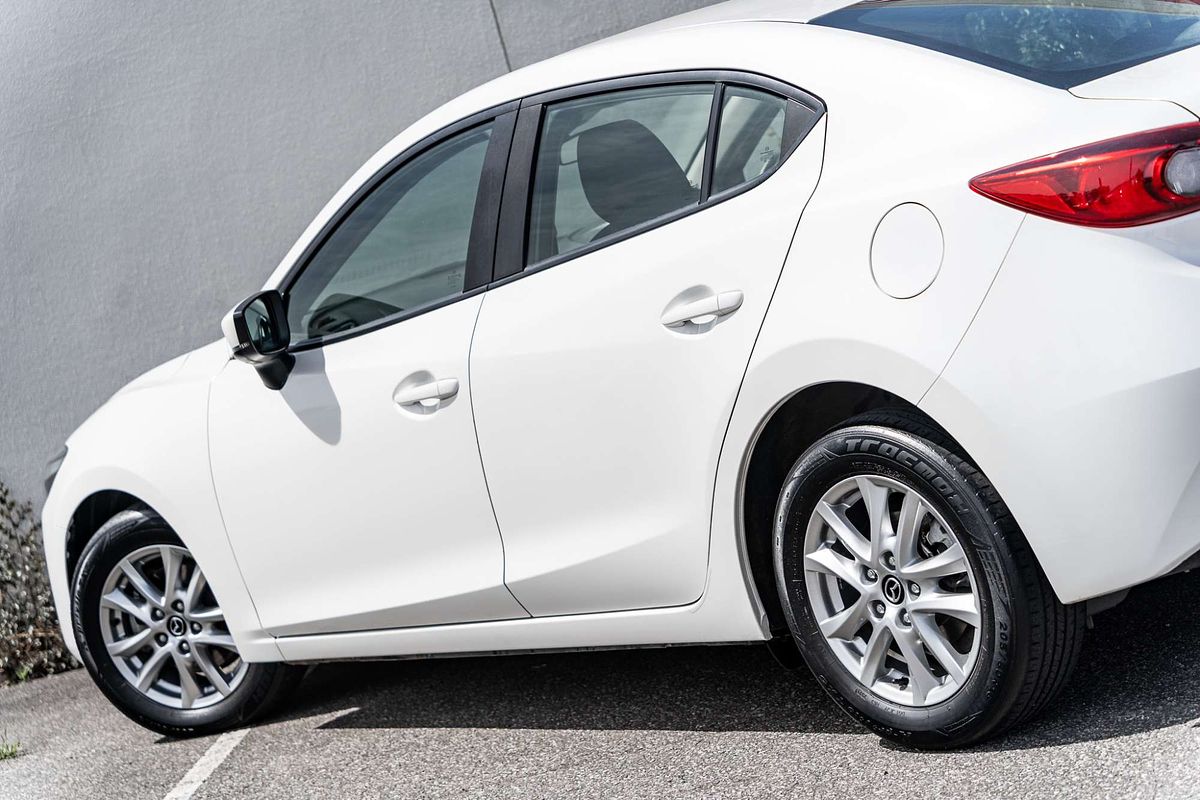 2018 Mazda 3 Neo Sport BN Series