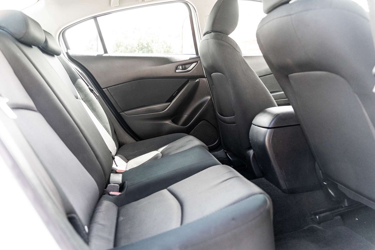 2018 Mazda 3 Neo Sport BN Series