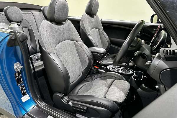 2021 MINI Convertible Cooper Classic F57 LCI-2