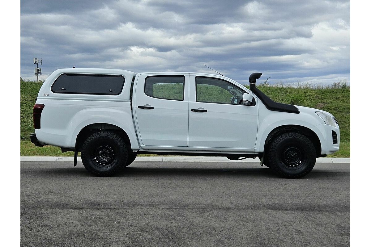 2018 Isuzu D-MAX SX 4X4