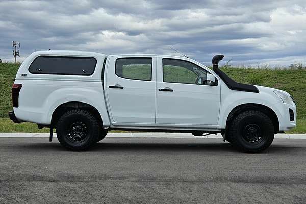 2018 Isuzu D-MAX SX 4X4