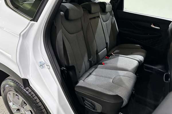 2023 Hyundai Santa Fe  TM.V4