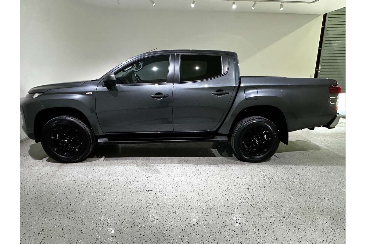 2022 Mitsubishi Triton GLX-R MR 4X4