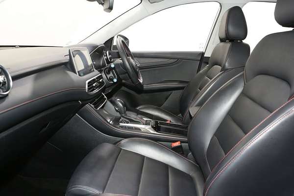 2024 Toyota RAV4 GXL AXAH52R