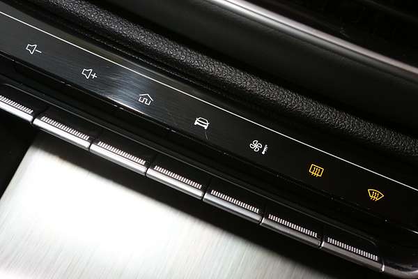 2024 Toyota RAV4 GXL AXAH52R