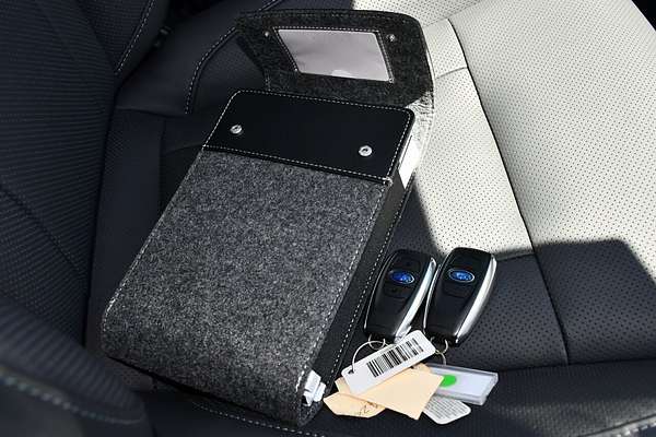 2025 Subaru Outback AWD Touring 6GEN