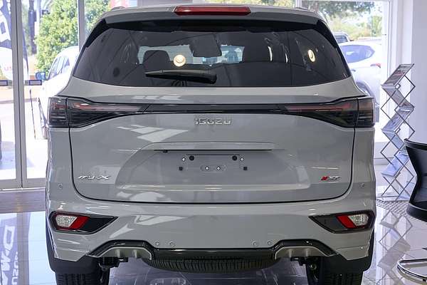 2025 Isuzu MU-X X-TERRAIN