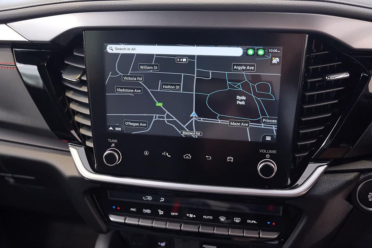 2025 Isuzu MU-X X-TERRAIN