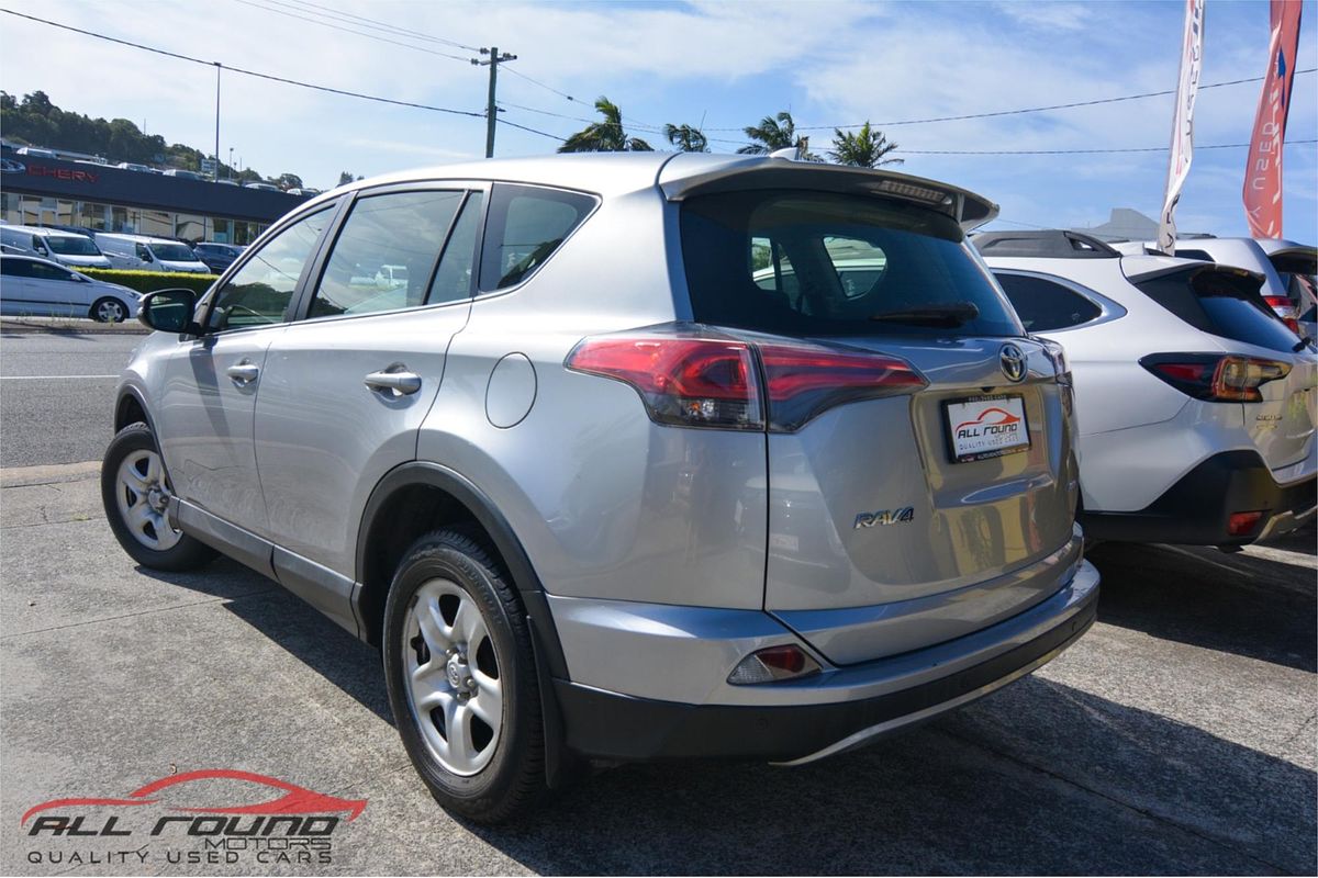 2017 Toyota RAV4 GX ASA44R