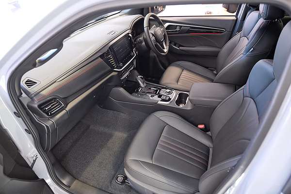 2025 Isuzu MU-X X-TERRAIN