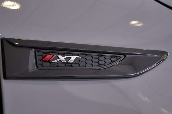 2025 Isuzu MU-X X-TERRAIN