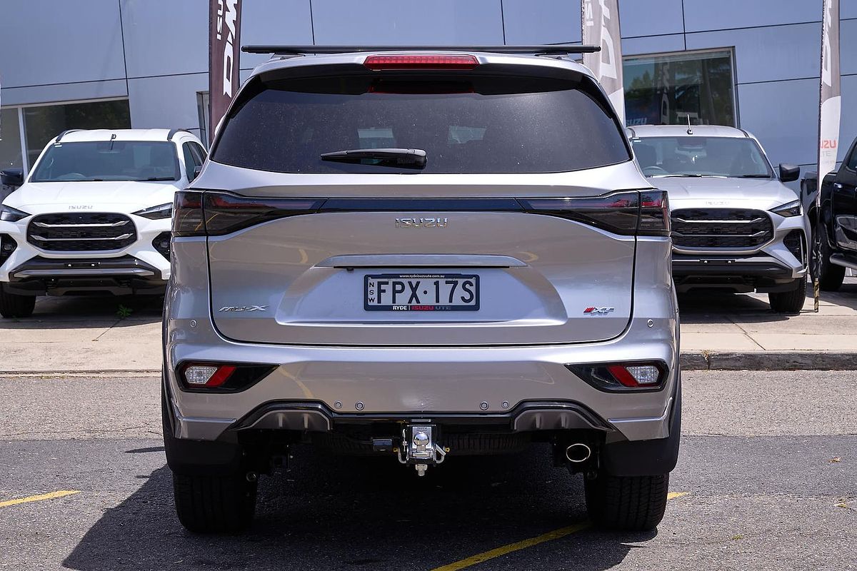 2025 Isuzu MU-X X-TERRAIN