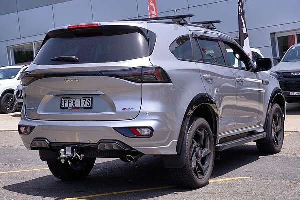 2025 Isuzu MU-X X-TERRAIN