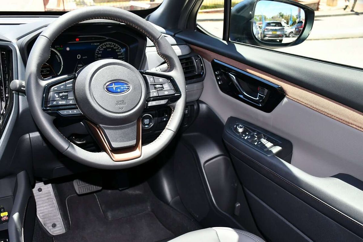 2025 Subaru Forester Hybrid Sport S6