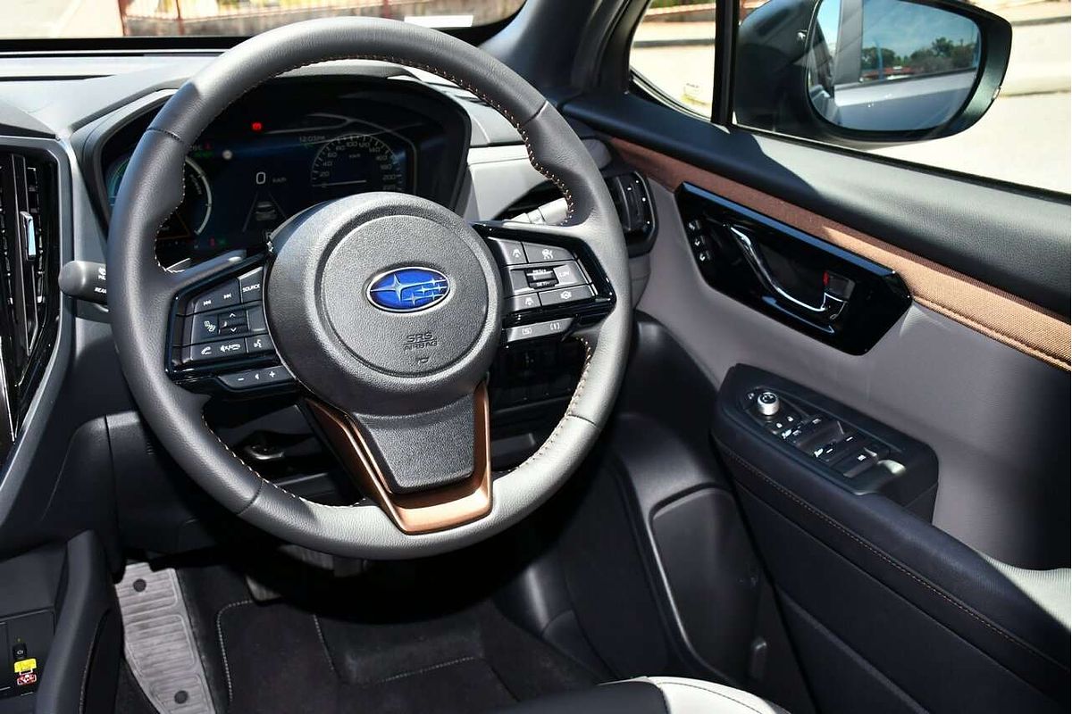 2025 Subaru Forester Hybrid Sport S6