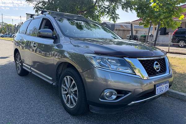 2016 Nissan Pathfinder ST-L NO OPTION PACK R52