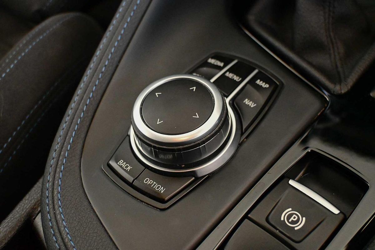 2018 BMW X1 sDrive20i F48