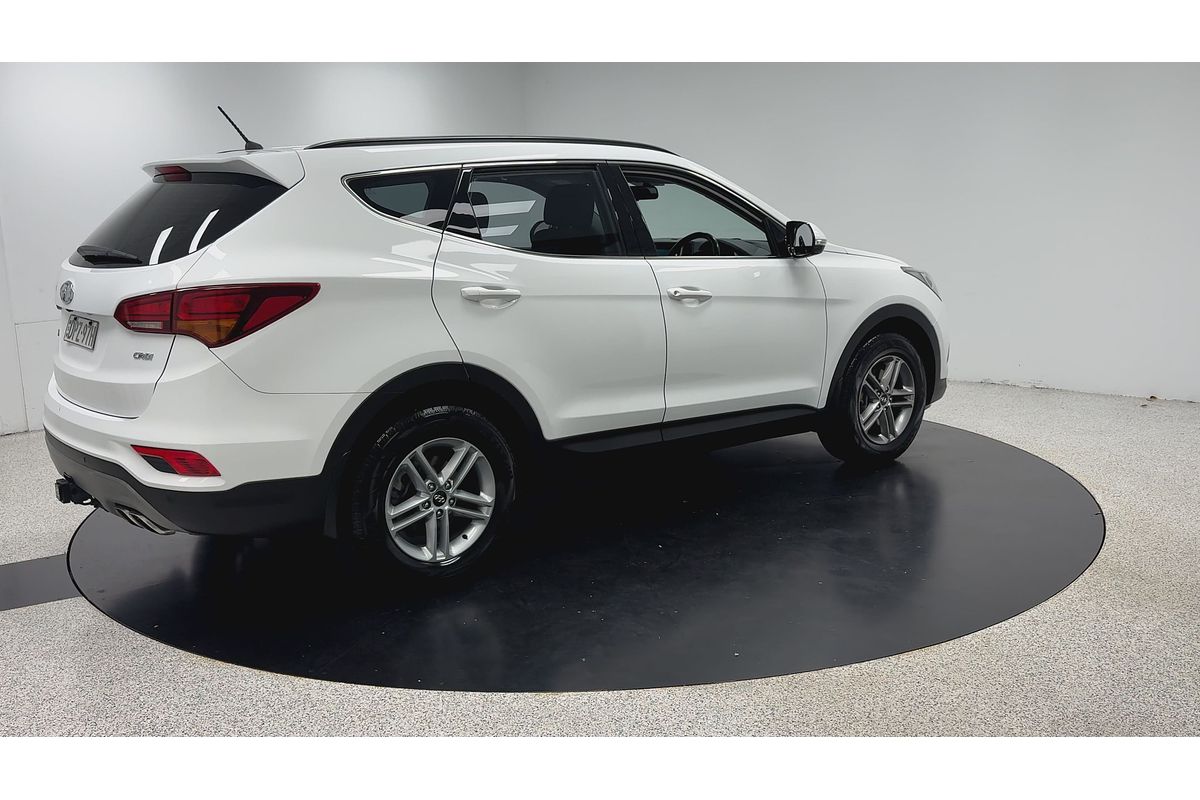 2017 Hyundai Santa Fe Active DM3 Series II