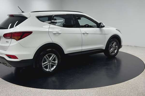 2017 Hyundai Santa Fe Active DM3 Series II