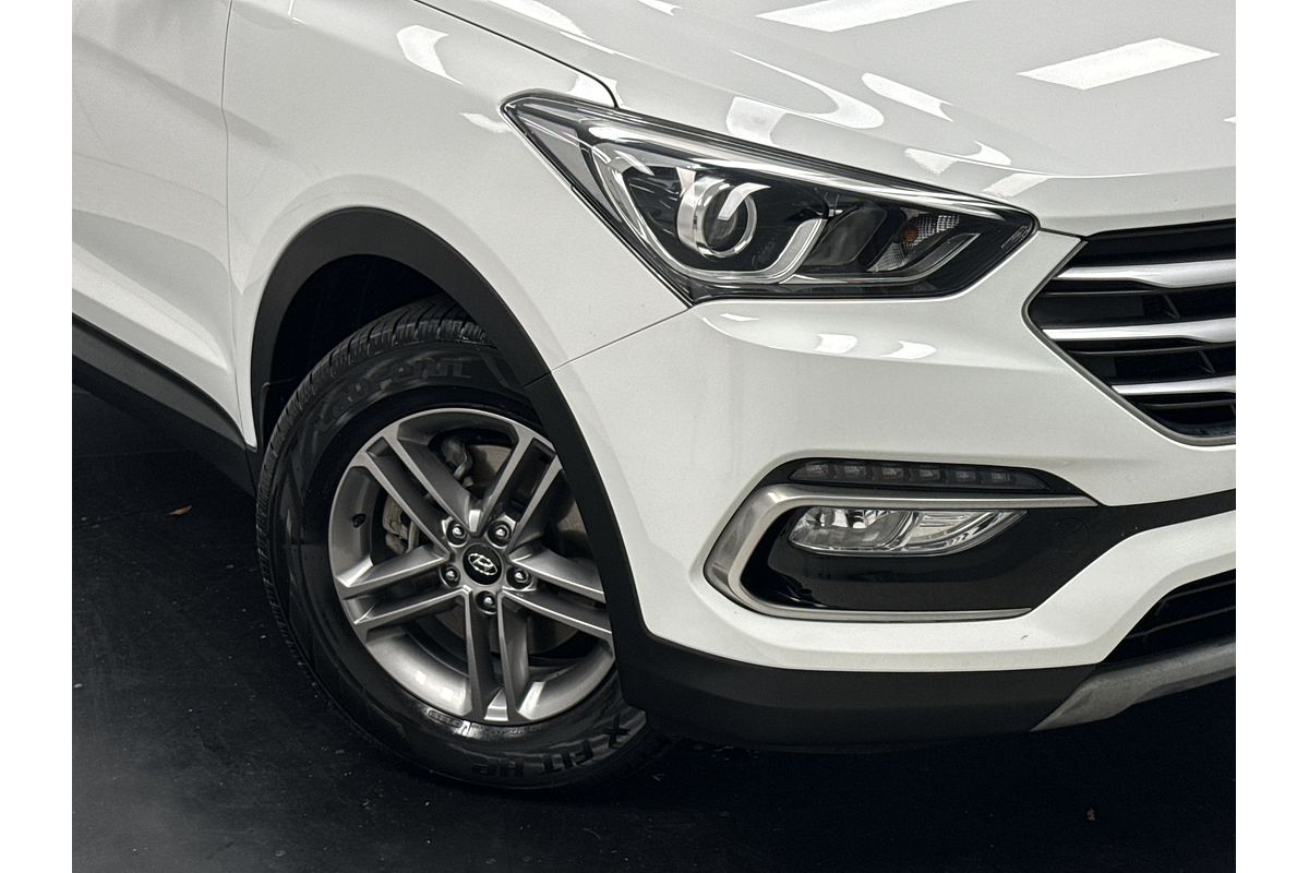 2017 Hyundai Santa Fe Active DM3 Series II