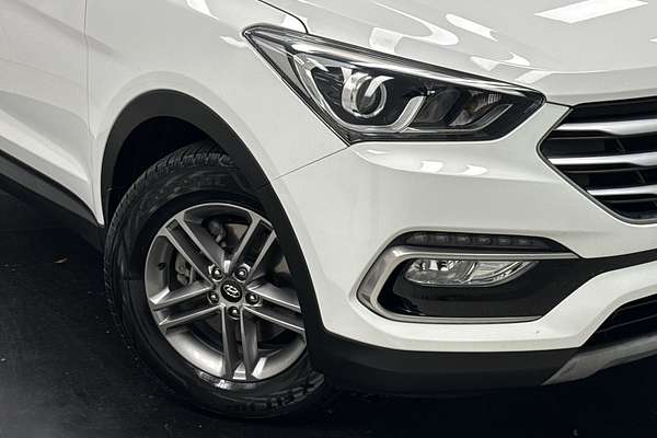 2017 Hyundai Santa Fe Active DM3 Series II