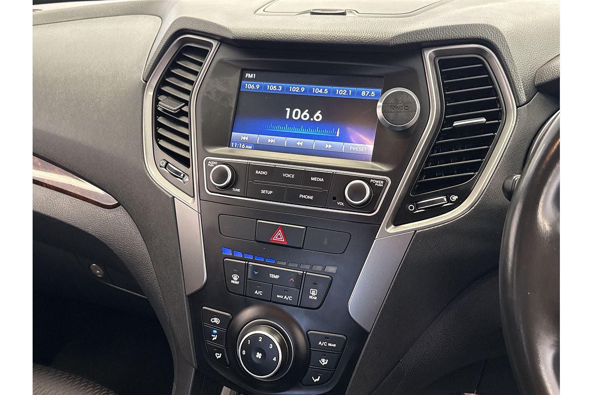 2017 Hyundai Santa Fe Active DM3 Series II