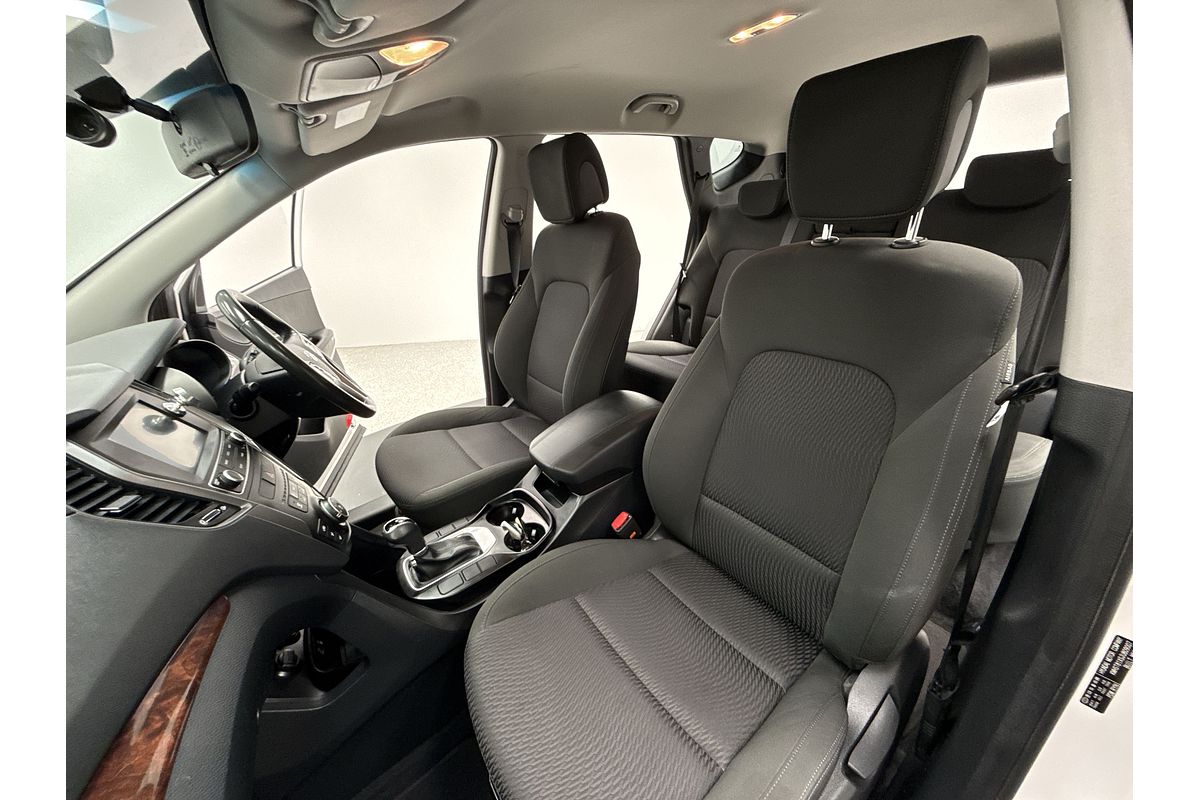 2017 Hyundai Santa Fe Active DM3 Series II