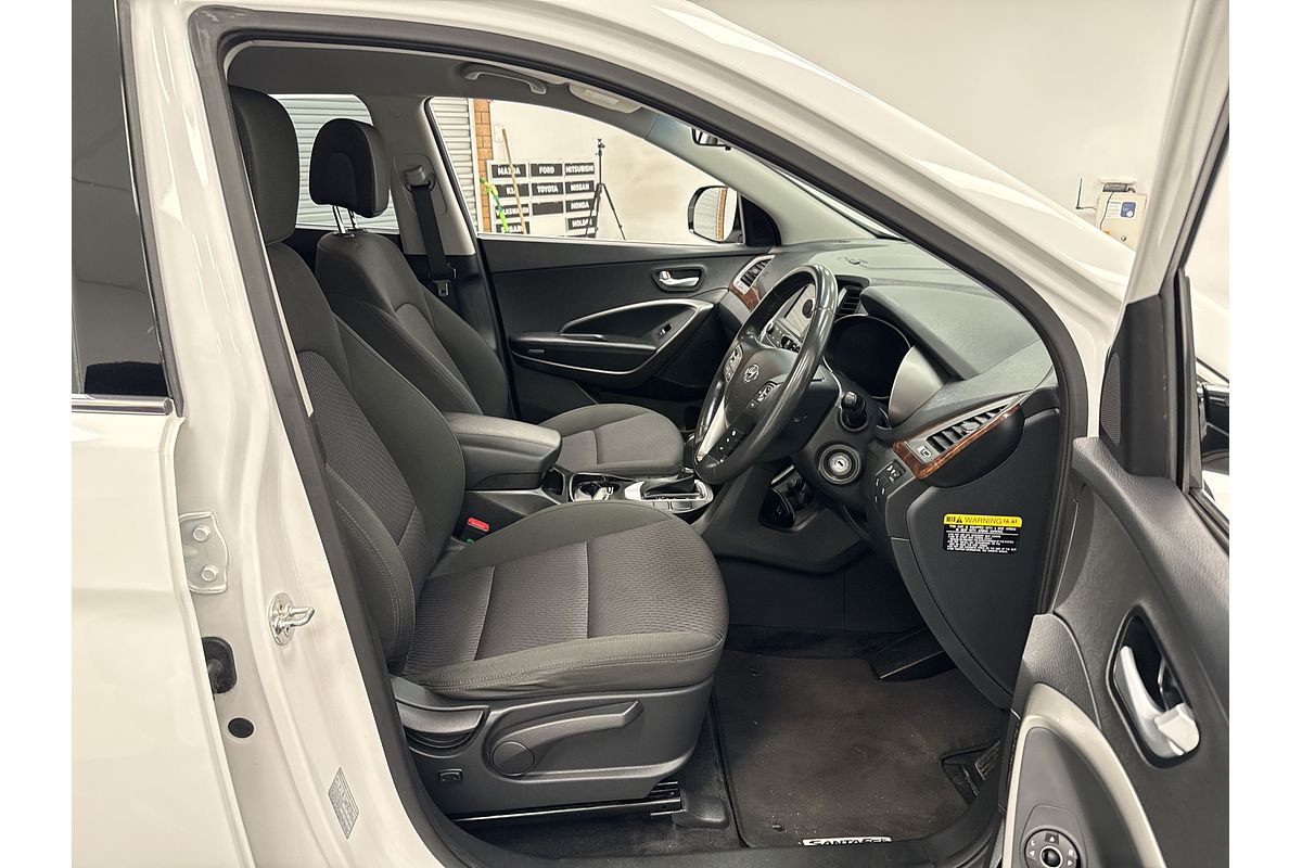 2017 Hyundai Santa Fe Active DM3 Series II