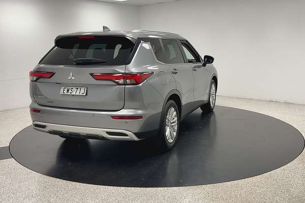 2022 Mitsubishi Outlander LS ZM