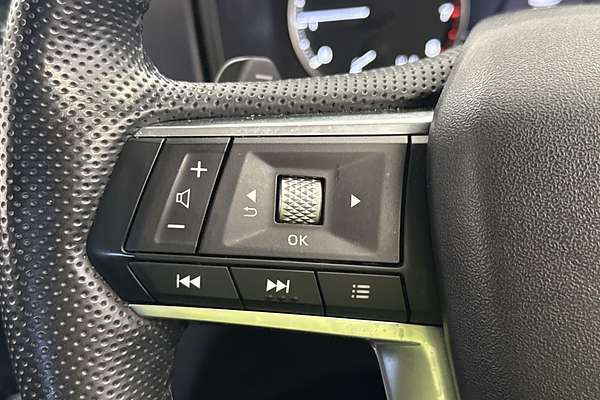 2022 Mitsubishi Outlander LS ZM