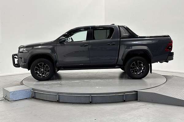 2024 Toyota Hilux Rogue 48V GUN126R 4X4