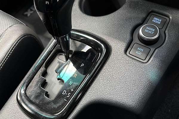 2024 Toyota Hilux Rogue 48V GUN126R 4X4