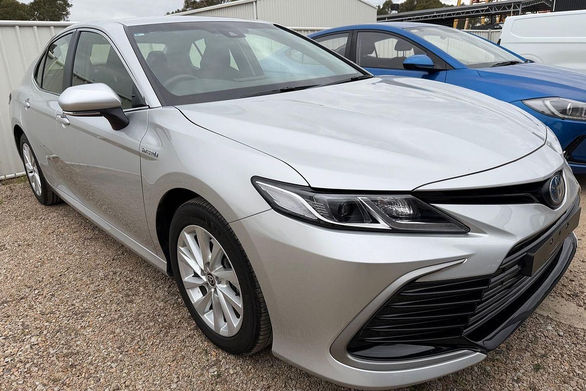 2022 Toyota Camry Ascent AXVH70R