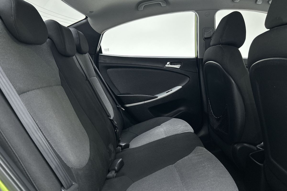 2012 Hyundai Accent Active RB