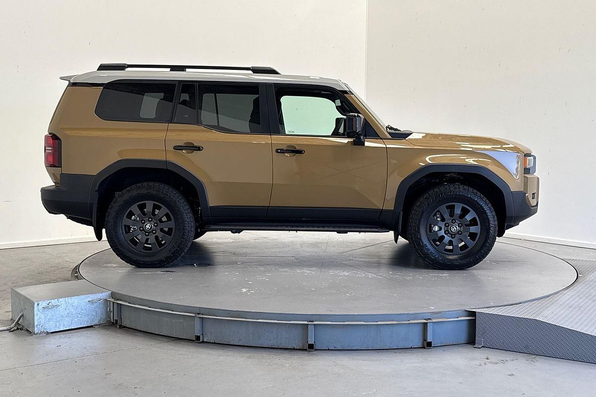 2025 Toyota Landcruiser Prado Altitude GDJ251R