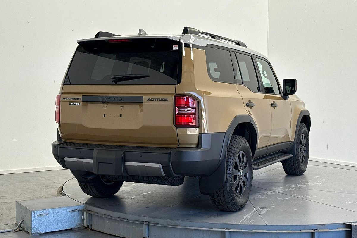 2025 Toyota Landcruiser Prado Altitude GDJ251R