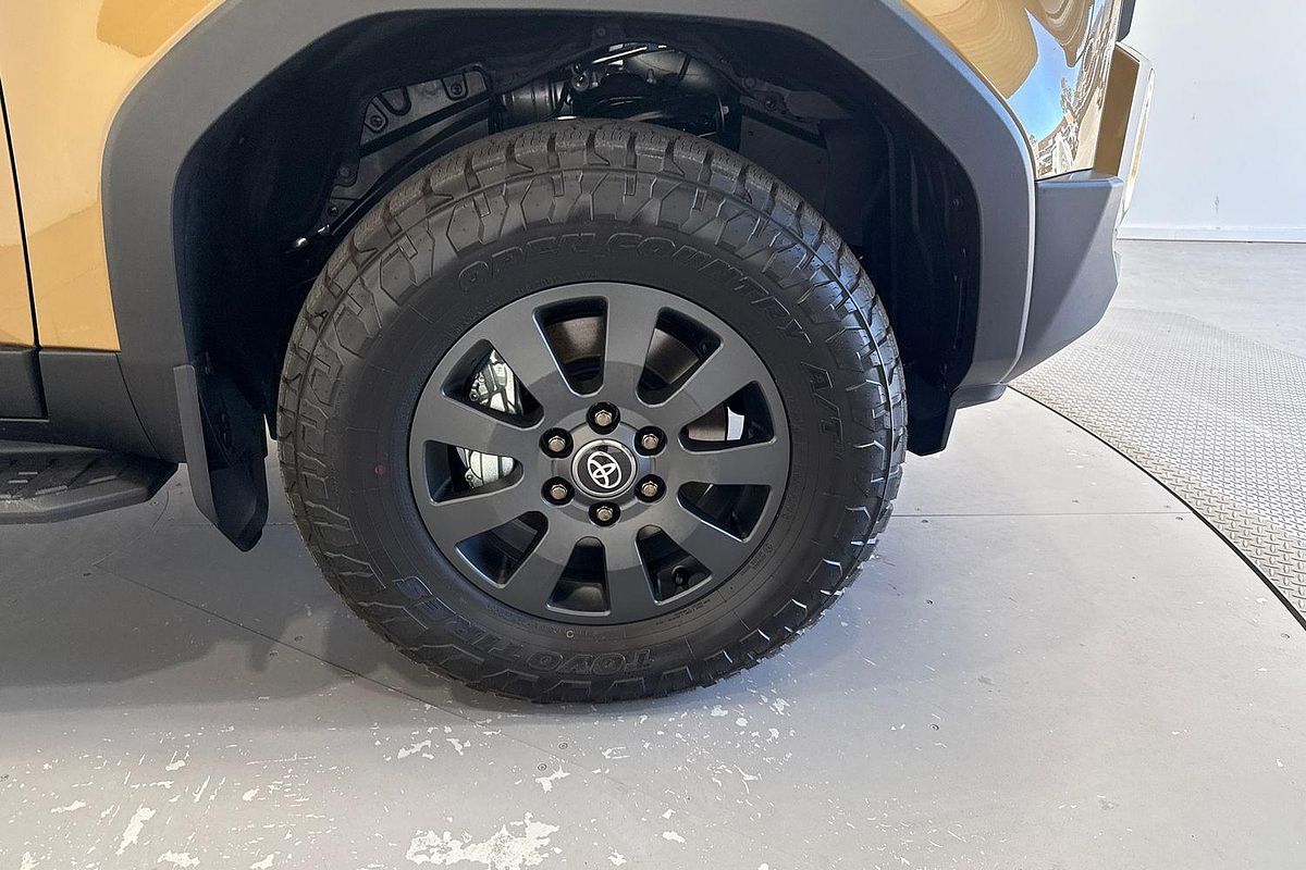 2025 Toyota Landcruiser Prado Altitude GDJ251R