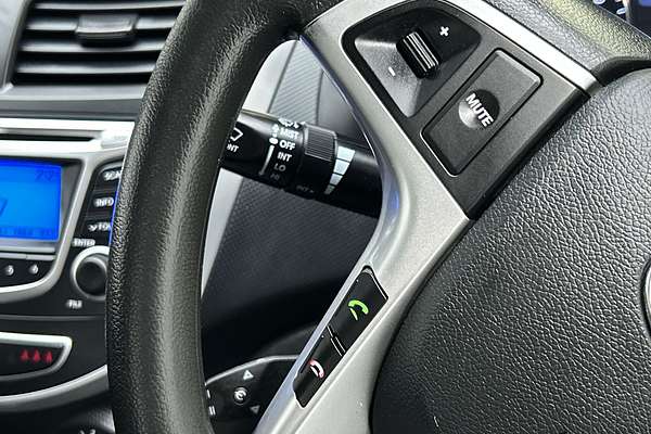 2012 Hyundai Accent Active RB