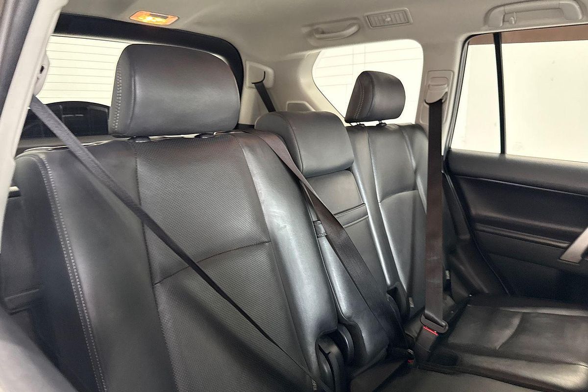 2017 Toyota Landcruiser Prado VX GDJ150R