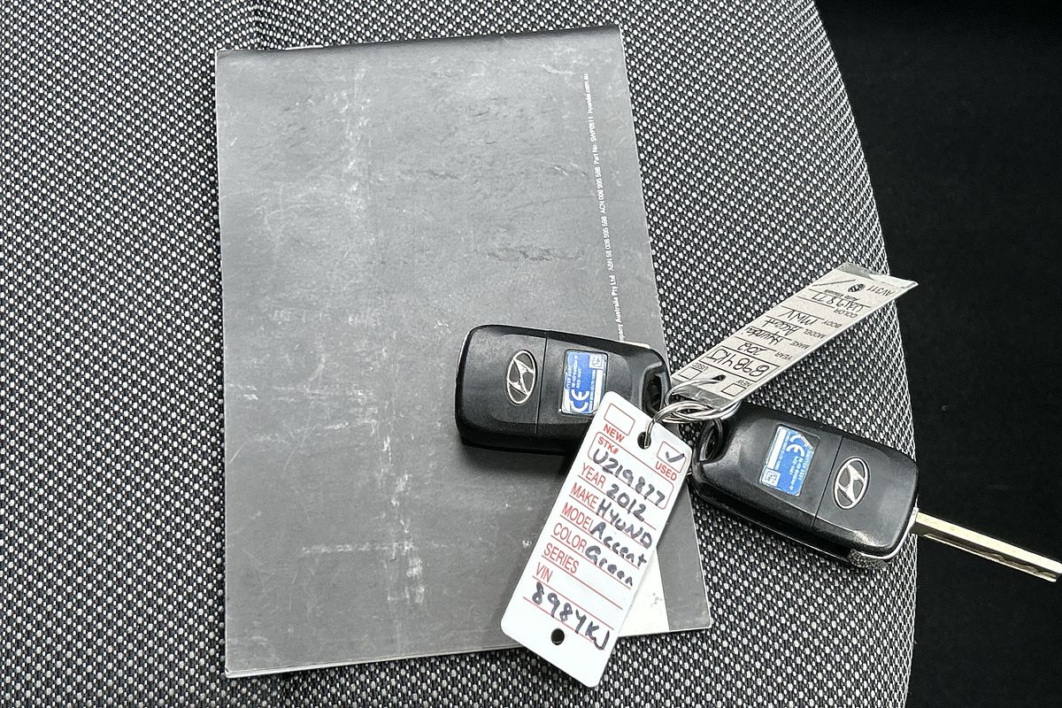 2012 Hyundai Accent Active RB