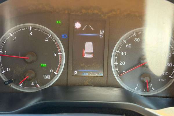 2020 Toyota Hiace Commuter GDH322R ELWB High Roof