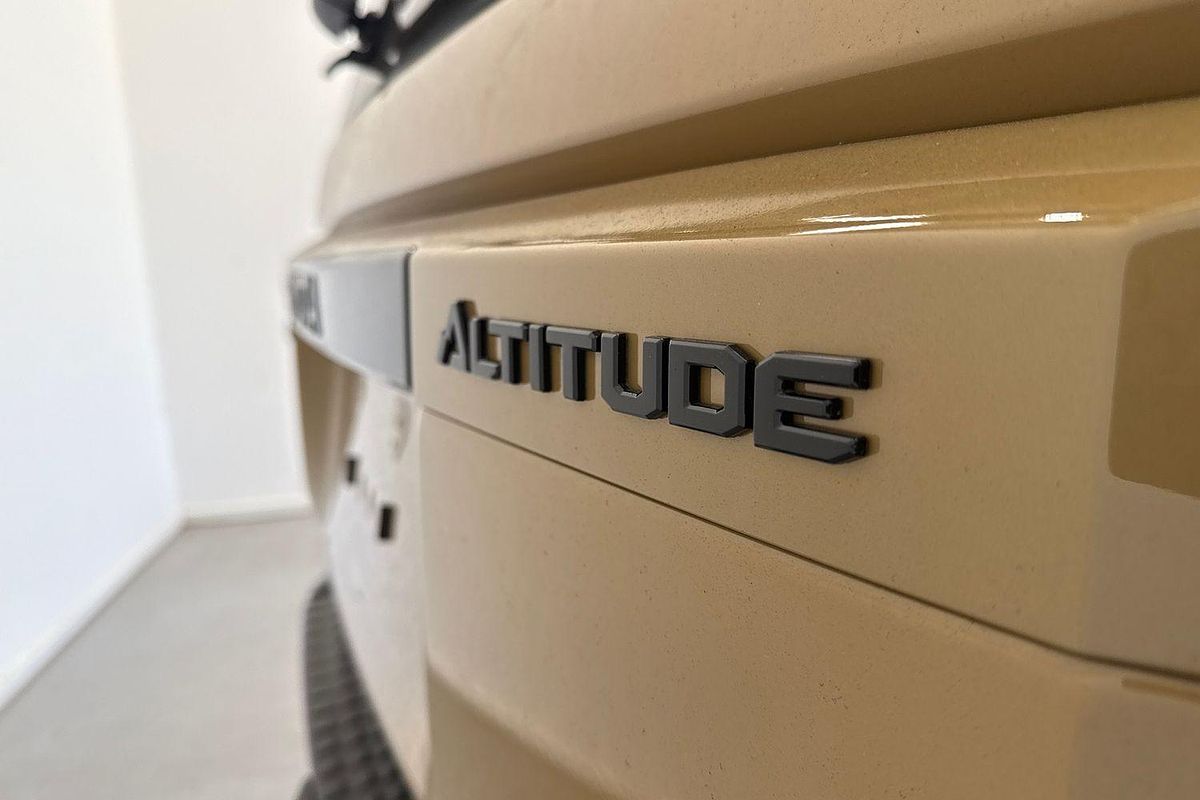 2025 Toyota Landcruiser Prado Altitude GDJ251R