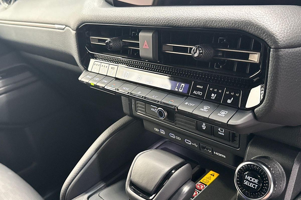 2025 Toyota Landcruiser Prado Altitude GDJ251R