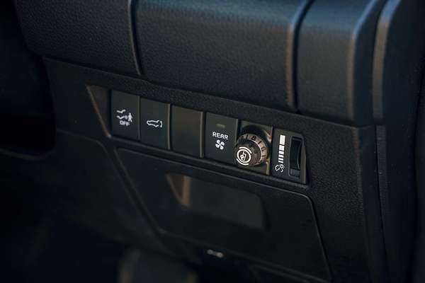 2023 Isuzu MU-X LS-U