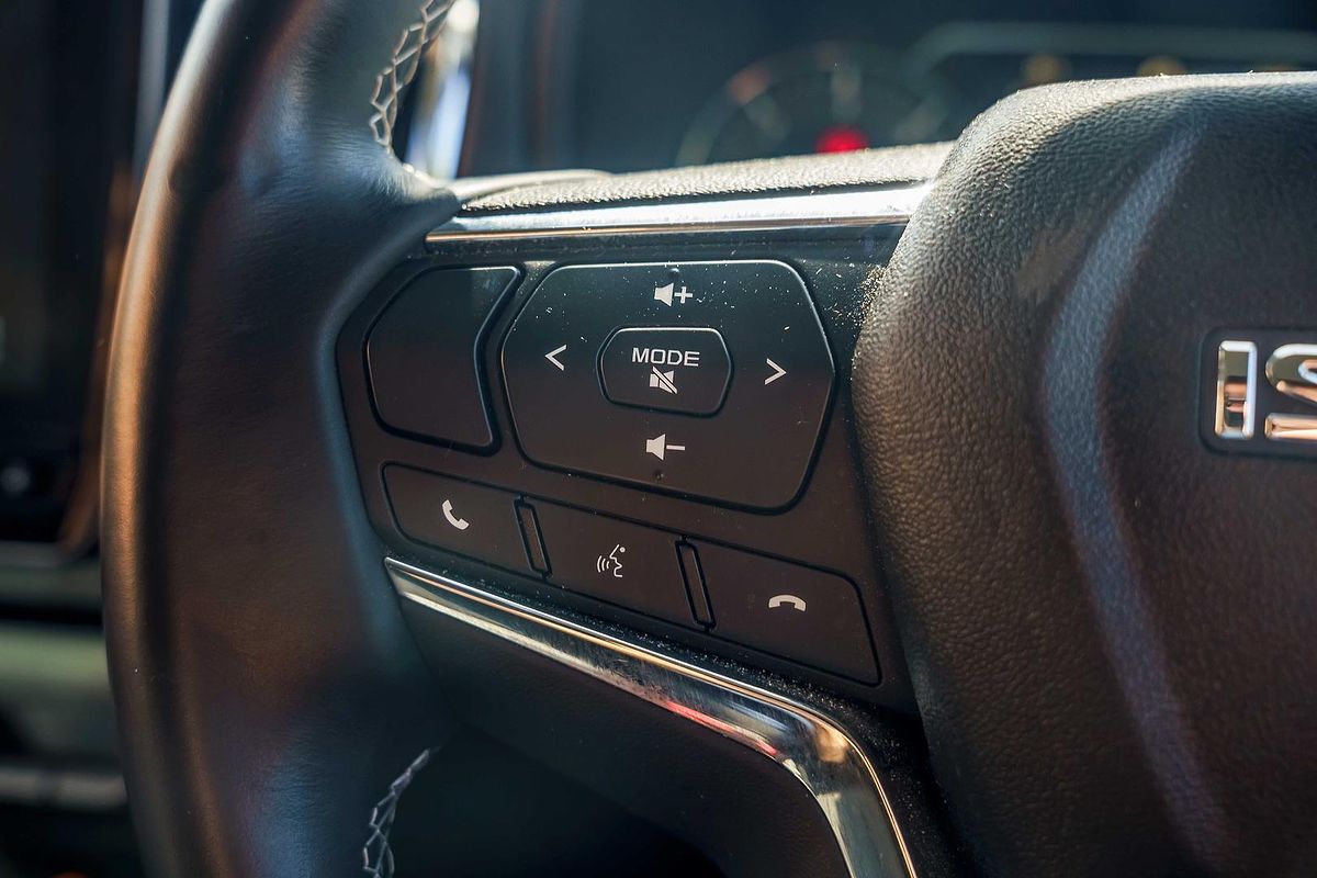 2023 Isuzu MU-X LS-U