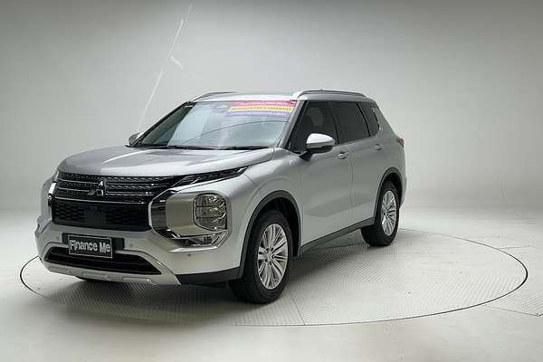 2024 Mitsubishi Outlander LS ZM