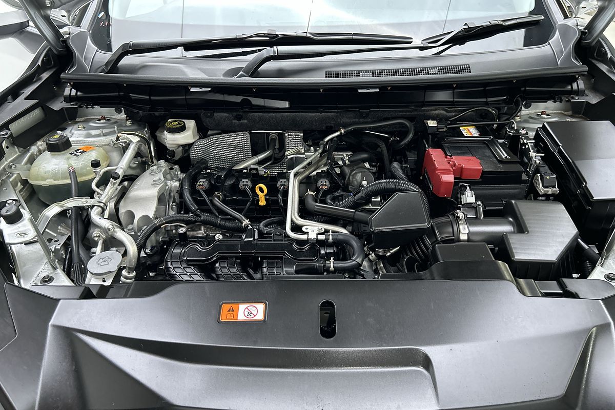 2024 Mitsubishi Outlander LS ZM